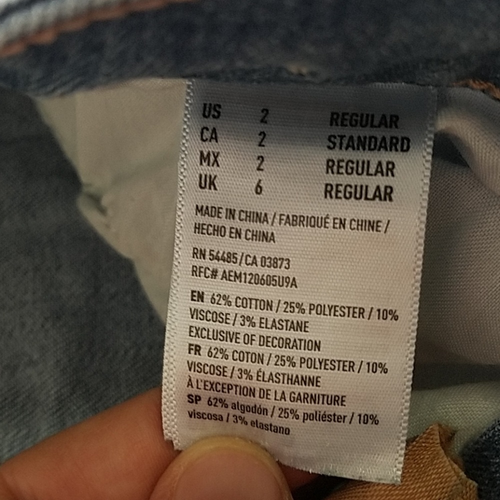 Jeans - Picture 3 of 4